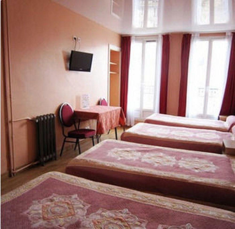 ฮิโปเทล ปารีส วอลแตร์ Hotel ภายนอก รูปภาพ